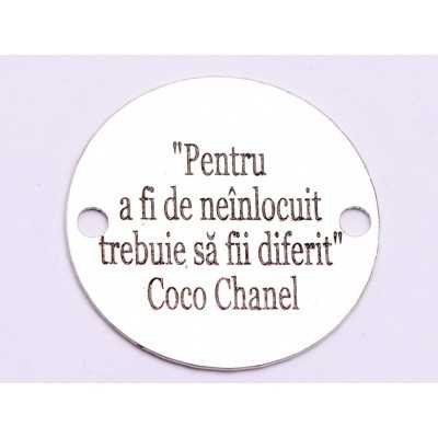 E0708-GS- Link banut argint 925 gravat cu citat Coco Chanel 16.5mm diametru  0.33mm grosime